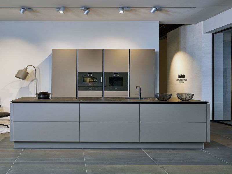 Quel type d'armoire de cuisine est le plus adapté ? Comment la nettoyer ?